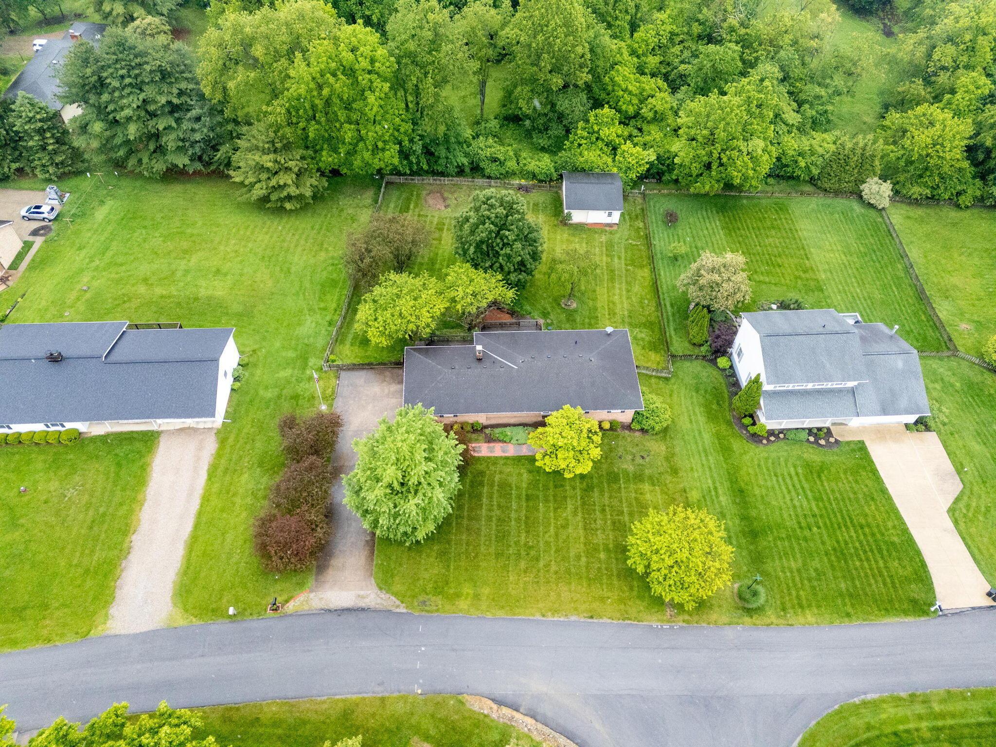 2580 Applewood Lane, Lancaster, Ohio image 41