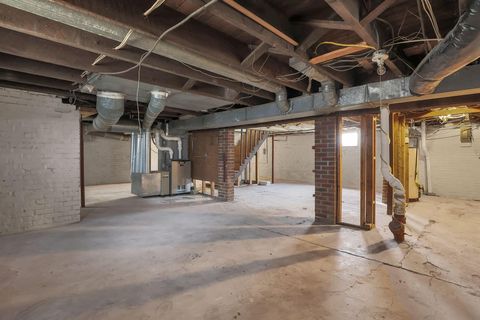 Tiny photo for 461 N Court Street, Circleville, OH 43113 (MLS # 226000871)