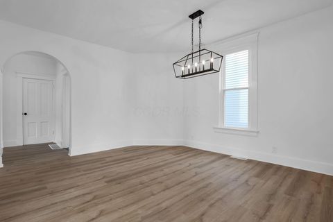 Tiny photo for 461 N Court Street, Circleville, OH 43113 (MLS # 226000871)