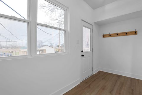 Tiny photo for 461 N Court Street, Circleville, OH 43113 (MLS # 226000871)