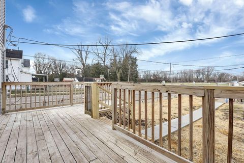 Tiny photo for 461 N Court Street, Circleville, OH 43113 (MLS # 226000871)