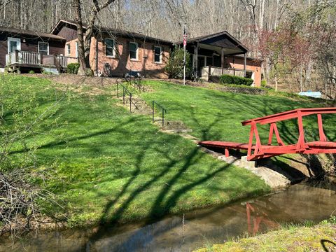 Photo of 19369 Wagner Road, Laurelville, OH 43135 (MLS # 226011300)