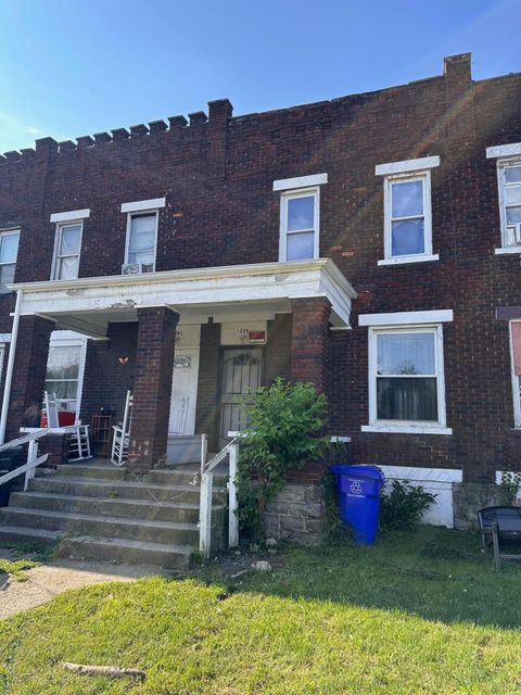 Photo of 1259 Atcheson Street, Columbus, OH 43203 (MLS # 225038214)