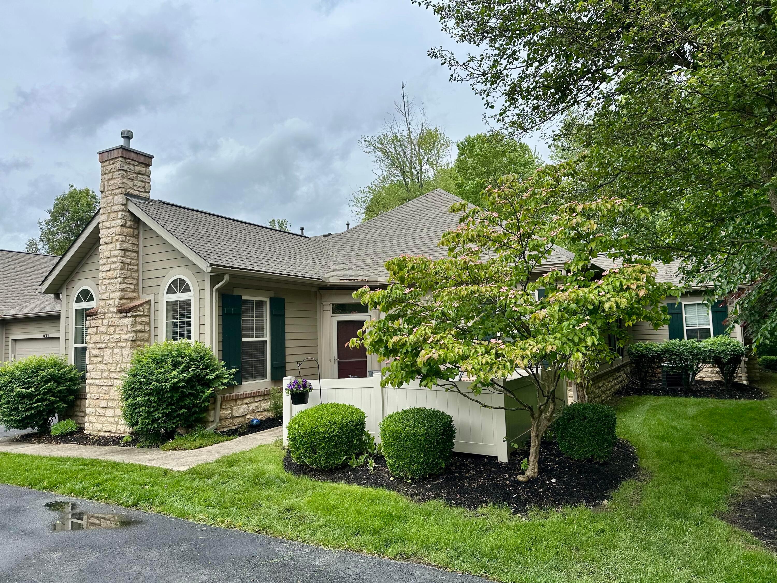 651 Albion Place, Westerville, Ohio image 32
