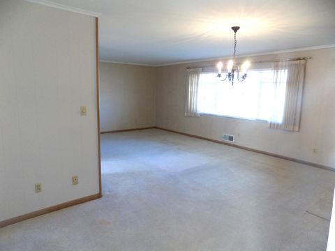 Tiny photo for 1743 Ardleigh Road, Columbus, OH 43221 (MLS # 225044980)