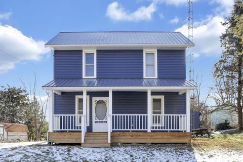 Tiny photo for 13982 Ohio 226, Lakeville, OH 44638 (MLS # 226002418)