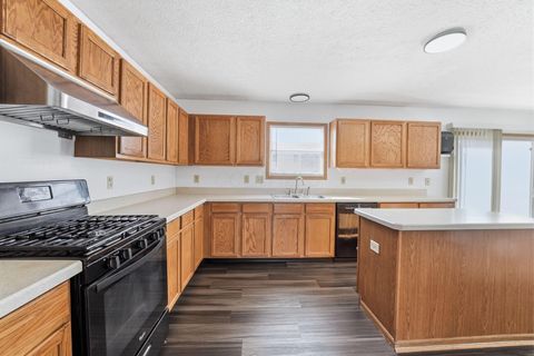 Tiny photo for 52 Gala Avenue, Pataskala, OH 43062 (MLS # 226005549)