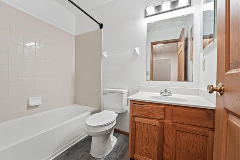 Tiny photo for 52 Gala Avenue, Pataskala, OH 43062 (MLS # 226005549)