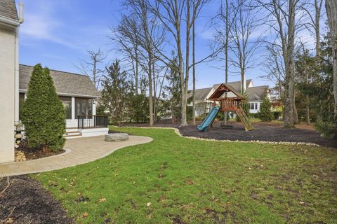 Tiny photo for 8552 Misty Woods Circle, Powell, OH 43065 (MLS # 225044990)
