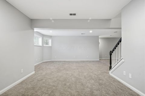 Tiny photo for 8552 Misty Woods Circle, Powell, OH 43065 (MLS # 225044990)