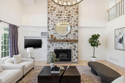 Tiny photo for 8552 Misty Woods Circle, Powell, OH 43065 (MLS # 225044990)