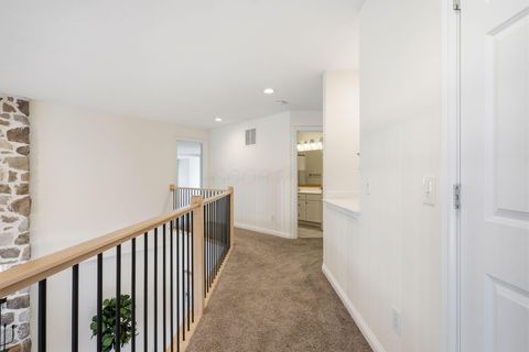 Tiny photo for 8552 Misty Woods Circle, Powell, OH 43065 (MLS # 225044990)