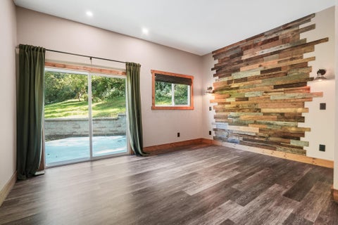 Tiny photo for 6 Sussex Drive, Athens, OH 45701 (MLS # 226035230)