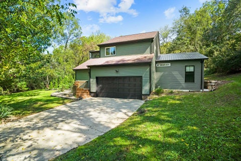 Tiny photo for 6 Sussex Drive, Athens, OH 45701 (MLS # 226035230)