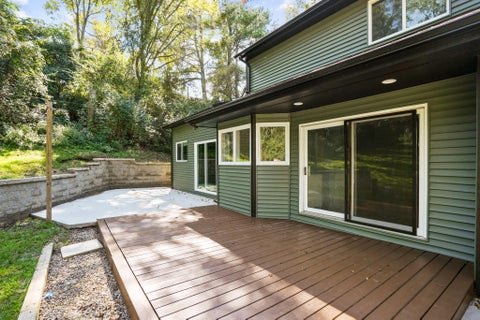 Tiny photo for 6 Sussex Drive, Athens, OH 45701 (MLS # 226035230)