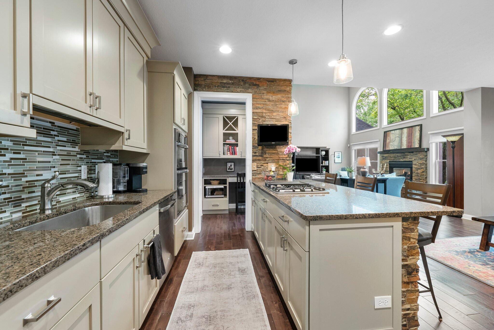 6034 Heritage View Court, Hilliard, Ohio image 16