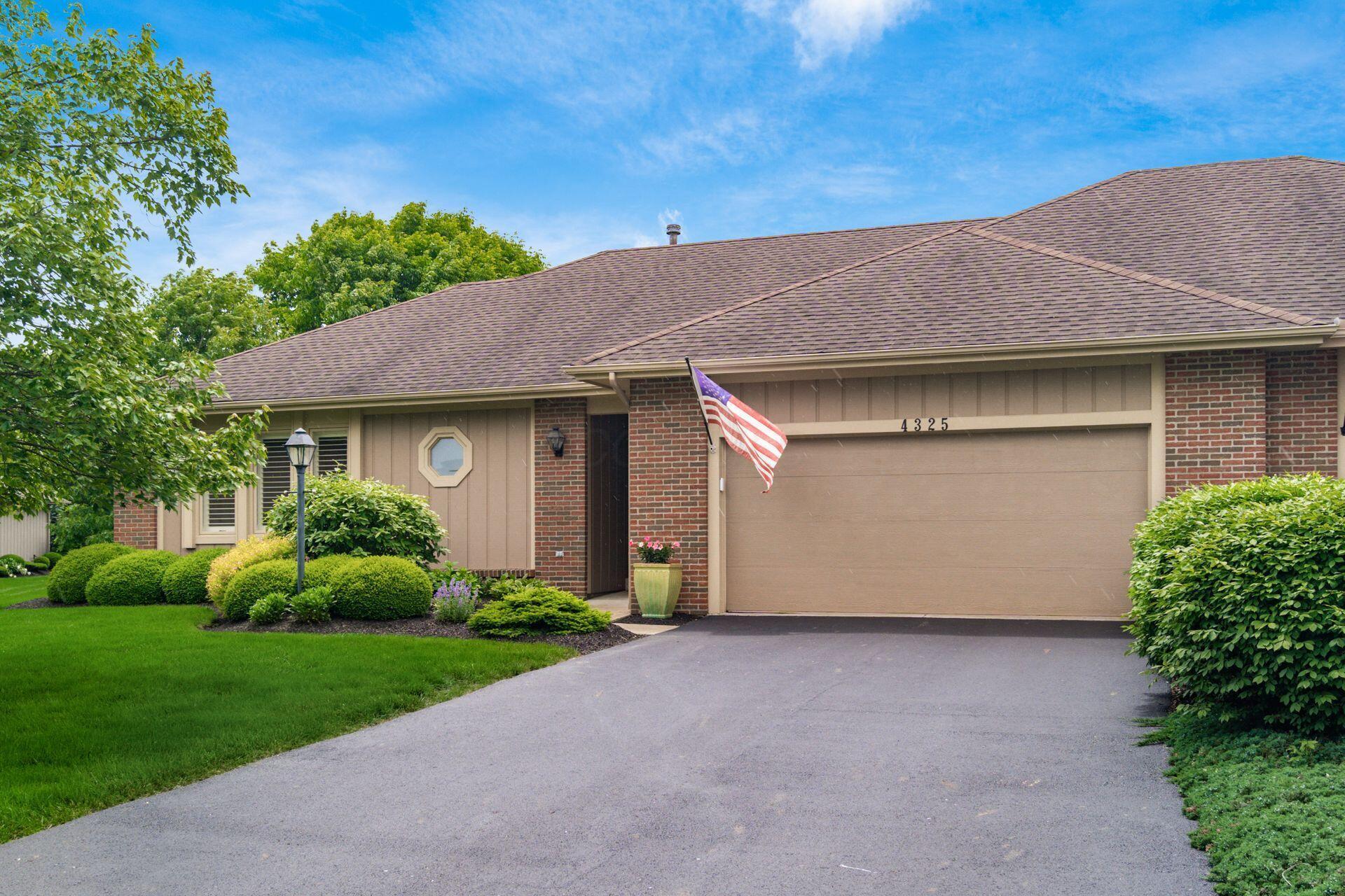 4325 Weybridge Court, Powell, Ohio image 2
