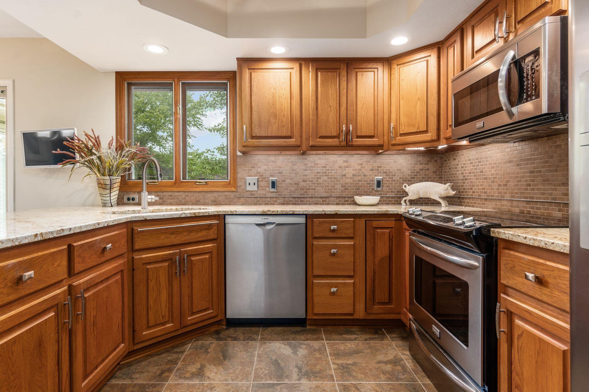 4325 Weybridge Court, Powell, Ohio image 36
