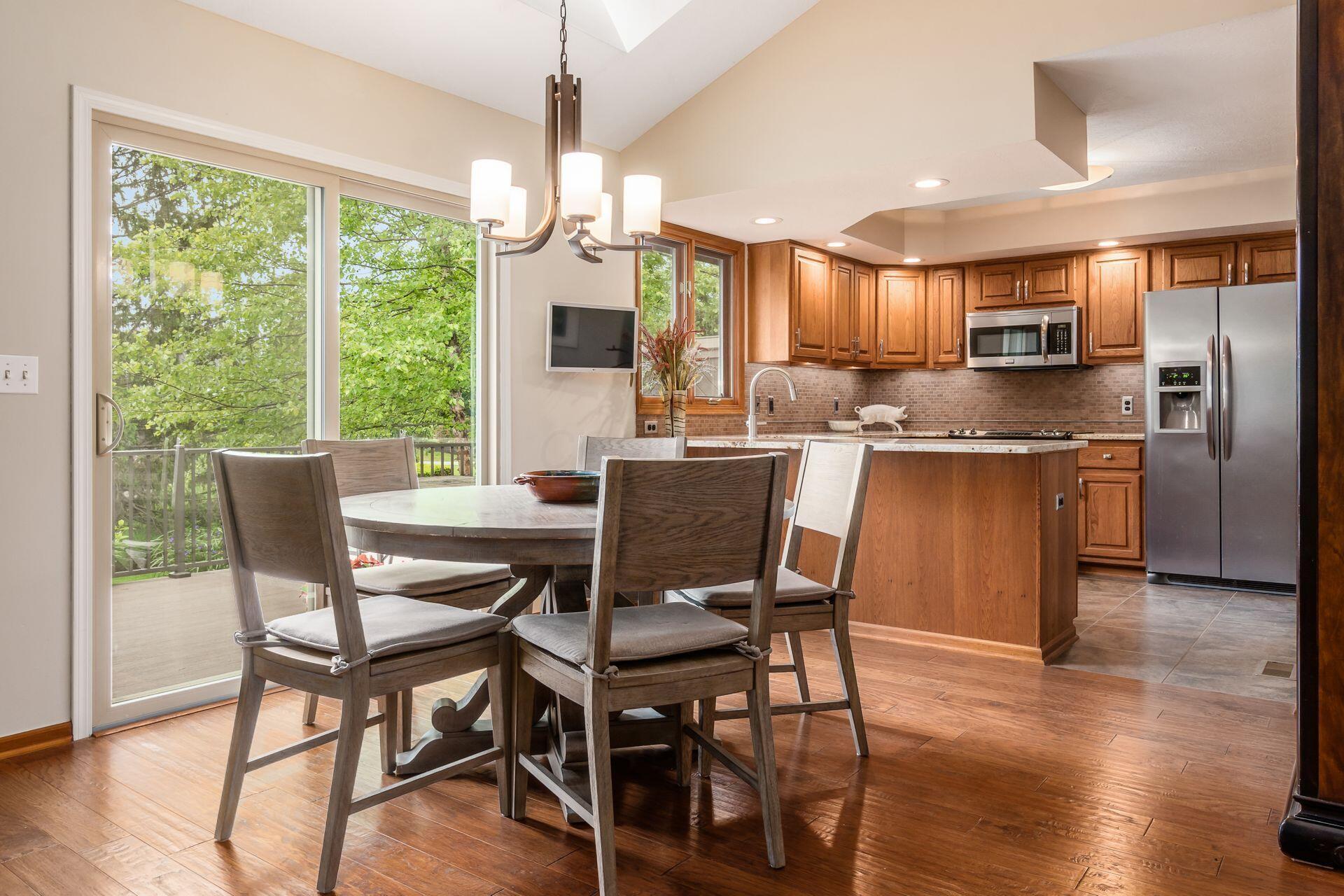 4325 Weybridge Court, Powell, Ohio image 32