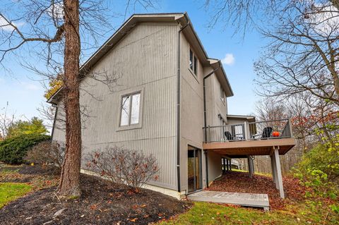 Tiny photo for 893 Maebelle Way, Westerville, OH 43081 (MLS # 225044036)