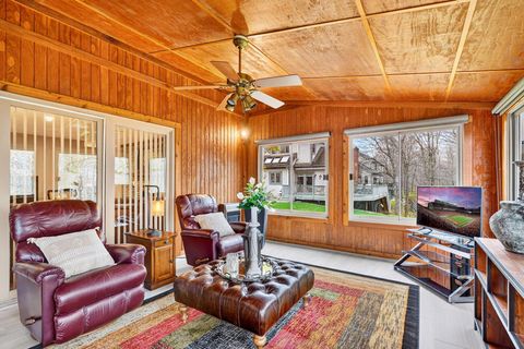 Tiny photo for 893 Maebelle Way, Westerville, OH 43081 (MLS # 225044036)