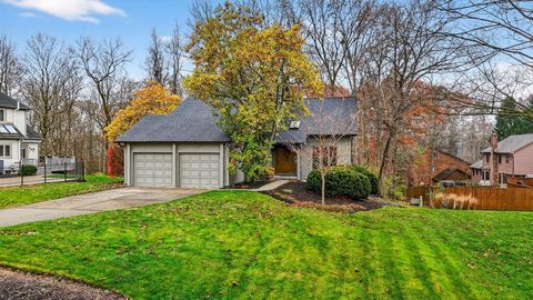 Photo of 893 Maebelle Way, Westerville, OH 43081 (MLS # 225044036)