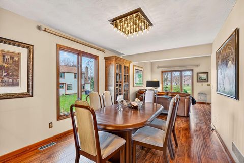 Tiny photo for 893 Maebelle Way, Westerville, OH 43081 (MLS # 225044036)