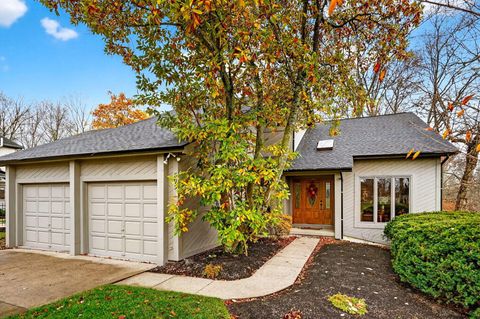 Tiny photo for 893 Maebelle Way, Westerville, OH 43081 (MLS # 225044036)