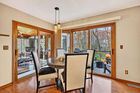 Tiny photo for 893 Maebelle Way, Westerville, OH 43081 (MLS # 225044036)