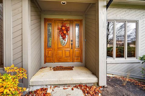 Tiny photo for 893 Maebelle Way, Westerville, OH 43081 (MLS # 225044036)