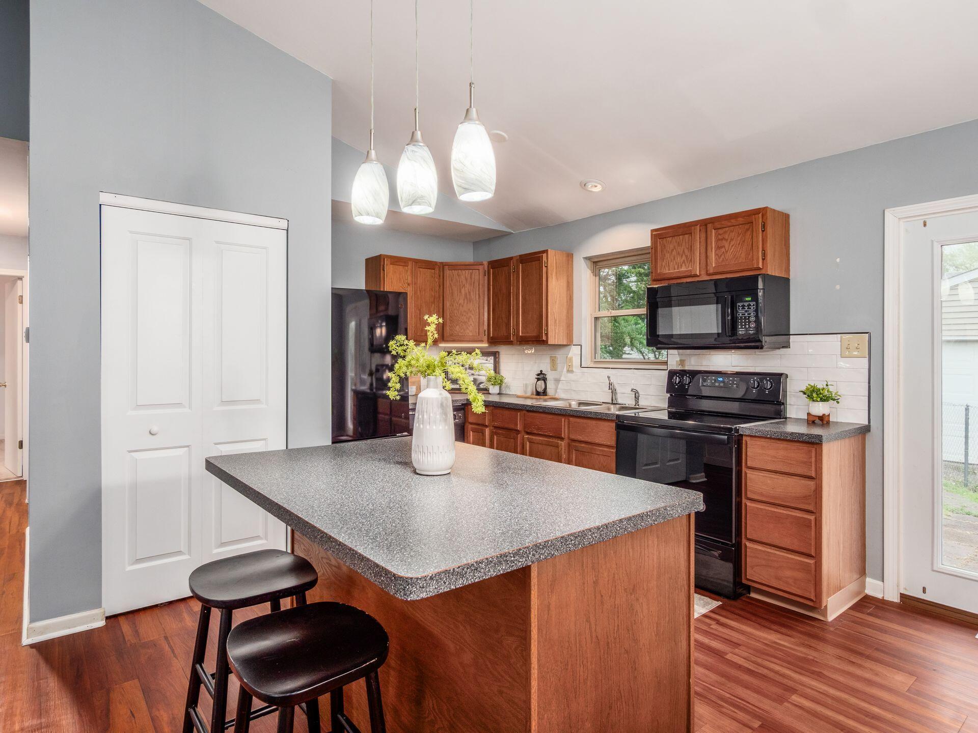4274 Wayne Street, Hilliard, Ohio image 11
