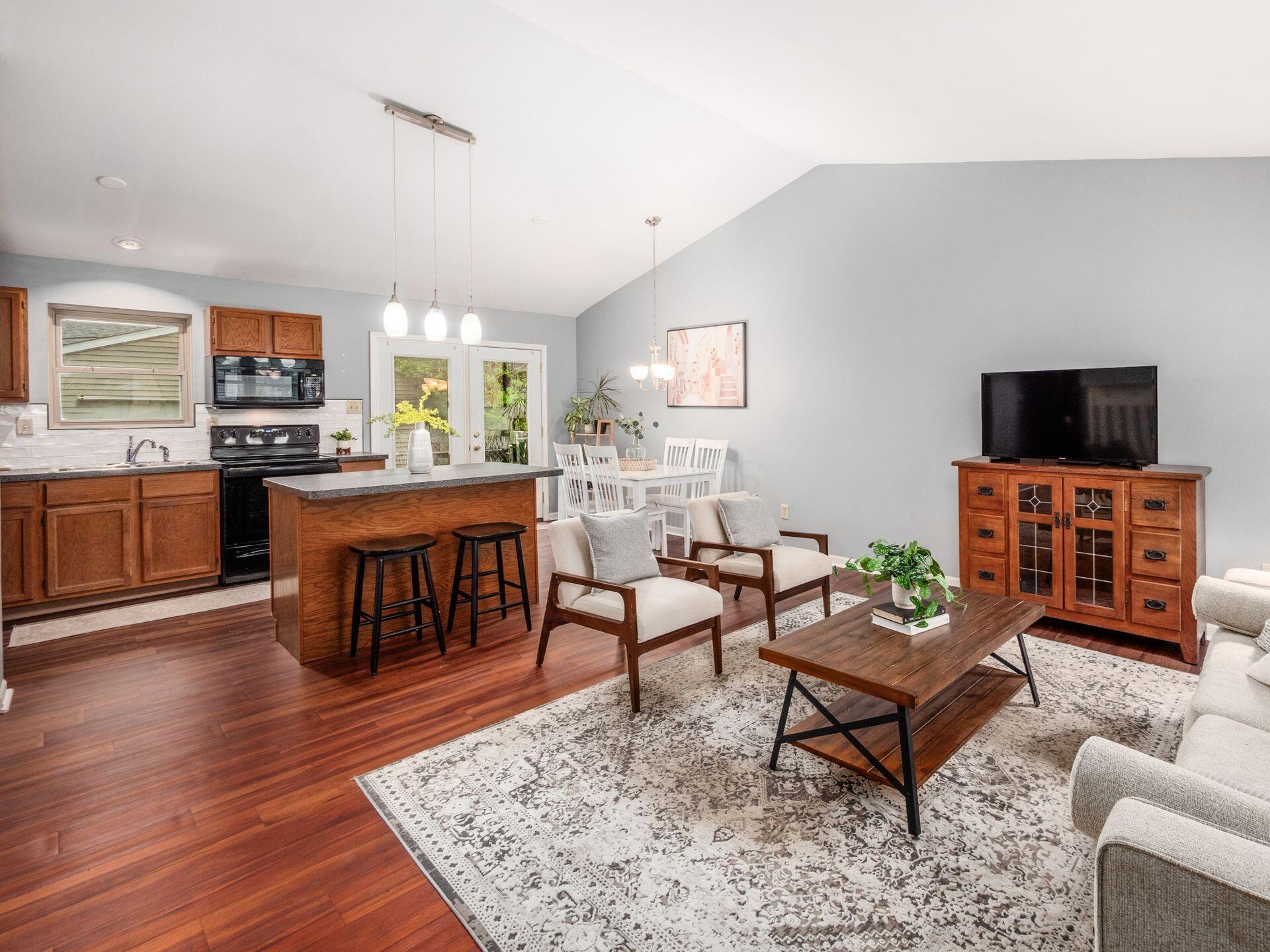 4274 Wayne Street, Hilliard, Ohio image 4