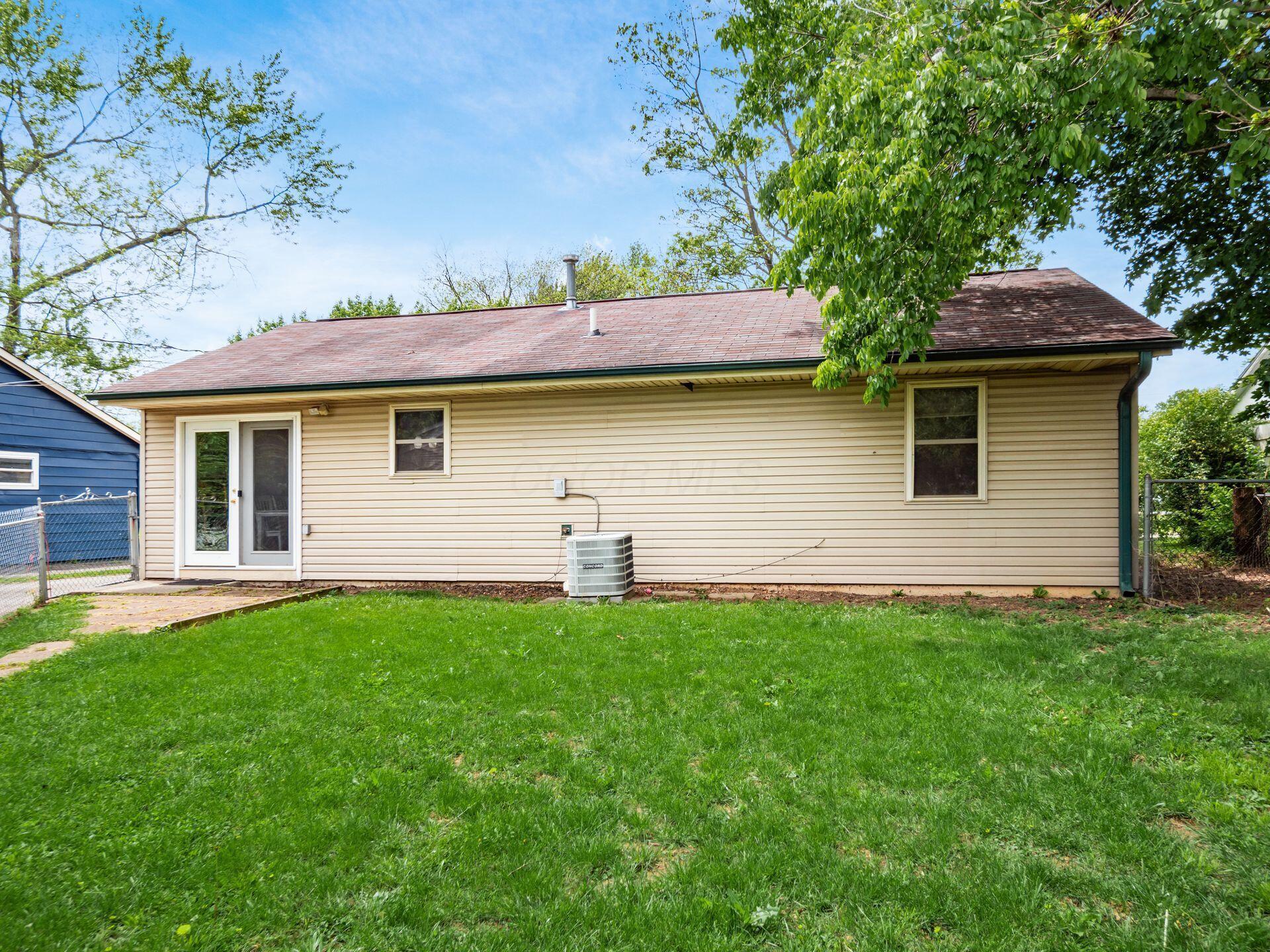 4274 Wayne Street, Hilliard, Ohio image 32