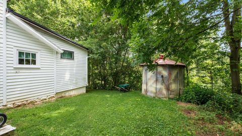 Tiny photo for 2076 Mt Vernon Road, Newark, OH 43055 (MLS # 225029656)