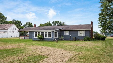 Tiny photo for 2076 Mt Vernon Road, Newark, OH 43055 (MLS # 225029656)