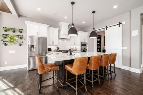 Tiny photo for 10600 Honeysuckle Way, Plain City, OH 43064 (MLS # 226005389)