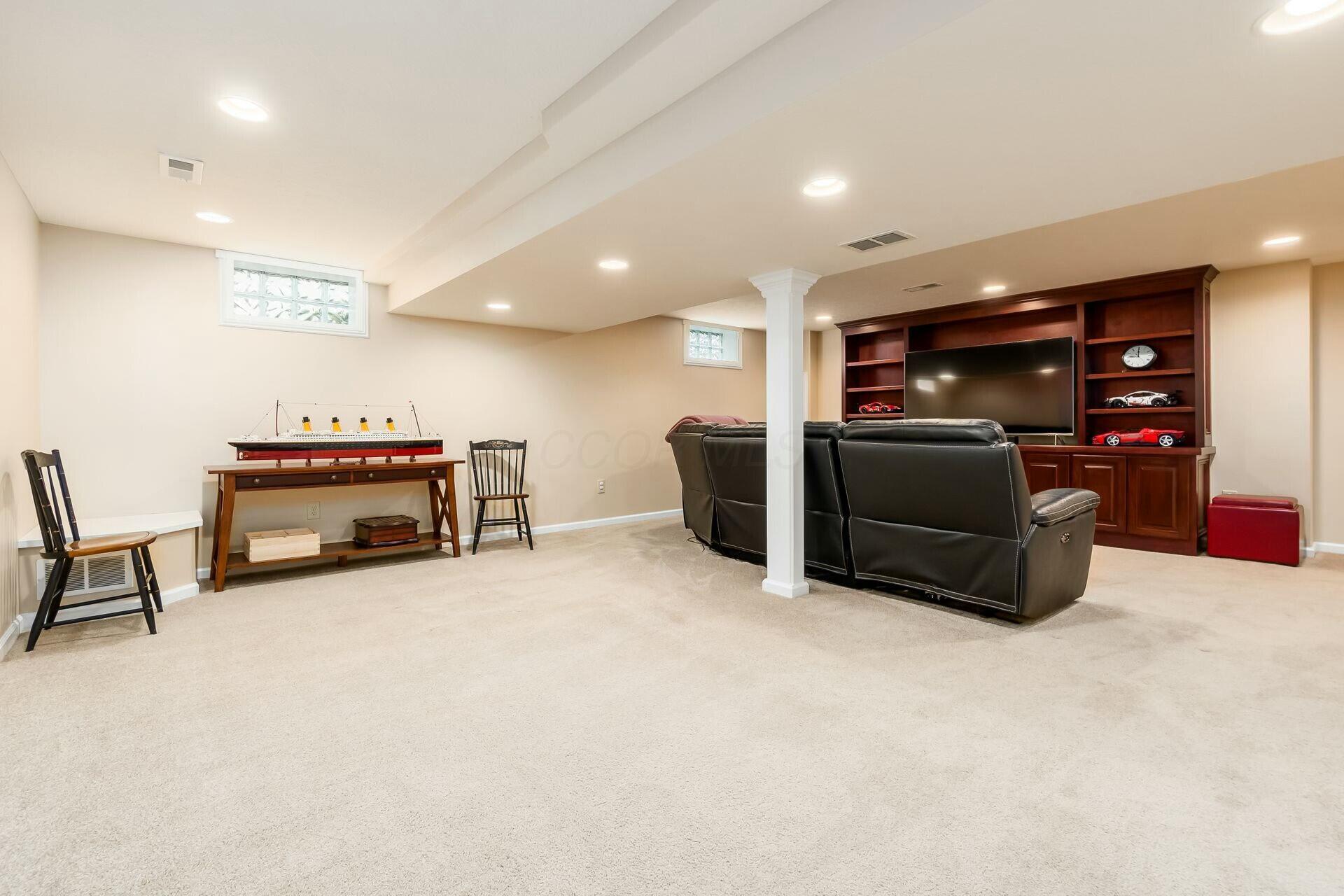 6993 Beery Lane, Dublin, Ohio image 30