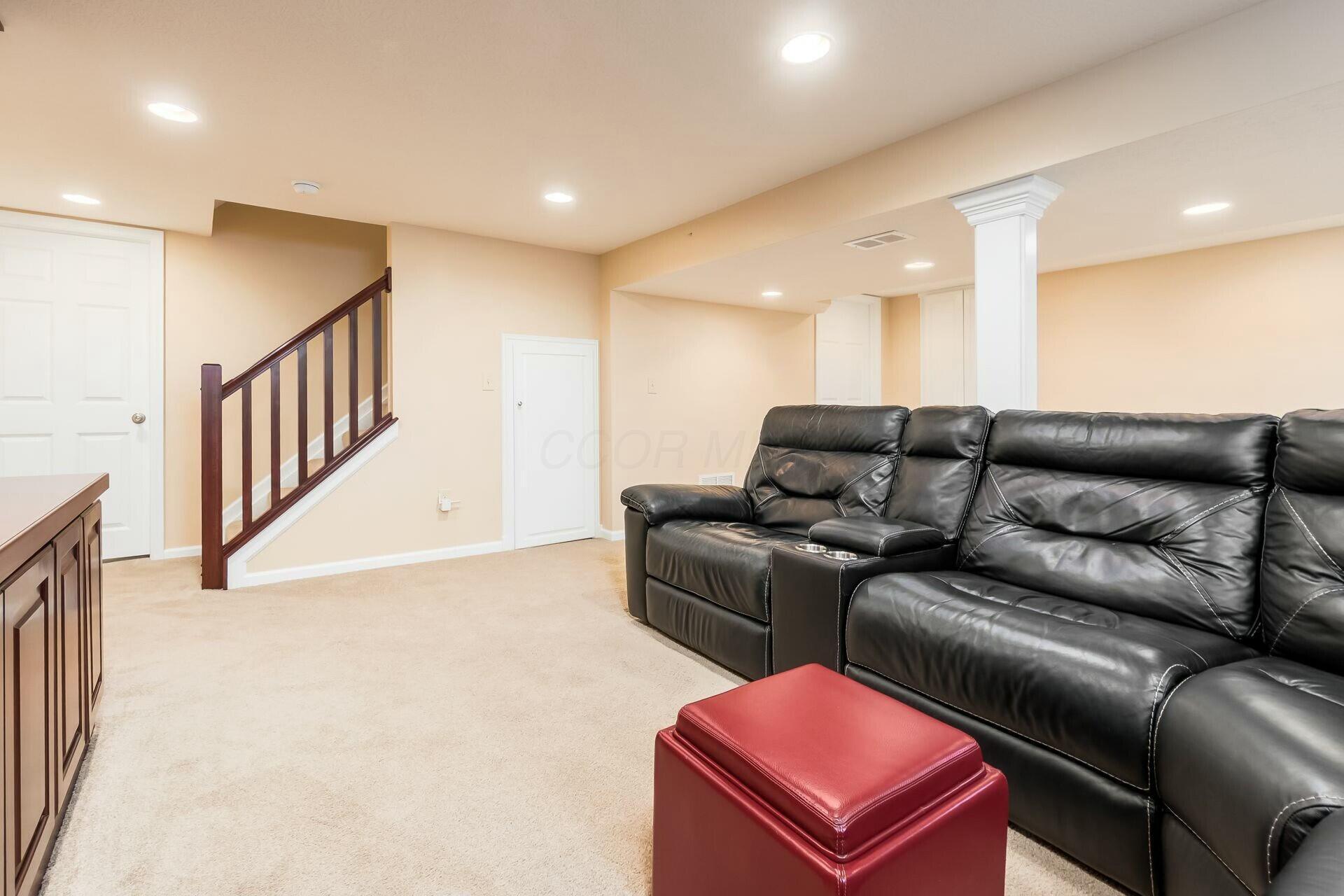 6993 Beery Lane, Dublin, Ohio image 26