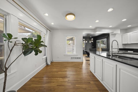 Tiny photo for 355 Sheldon Avenue, Columbus, OH 43207 (MLS # 226020210)