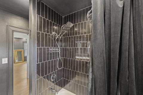 Tiny photo for 355 Sheldon Avenue, Columbus, OH 43207 (MLS # 226020210)
