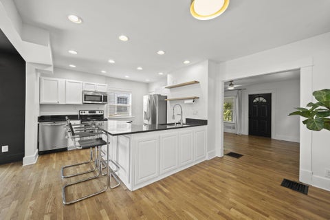 Tiny photo for 355 Sheldon Avenue, Columbus, OH 43207 (MLS # 226020210)