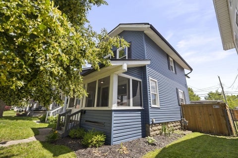 Tiny photo for 355 Sheldon Avenue, Columbus, OH 43207 (MLS # 226020210)