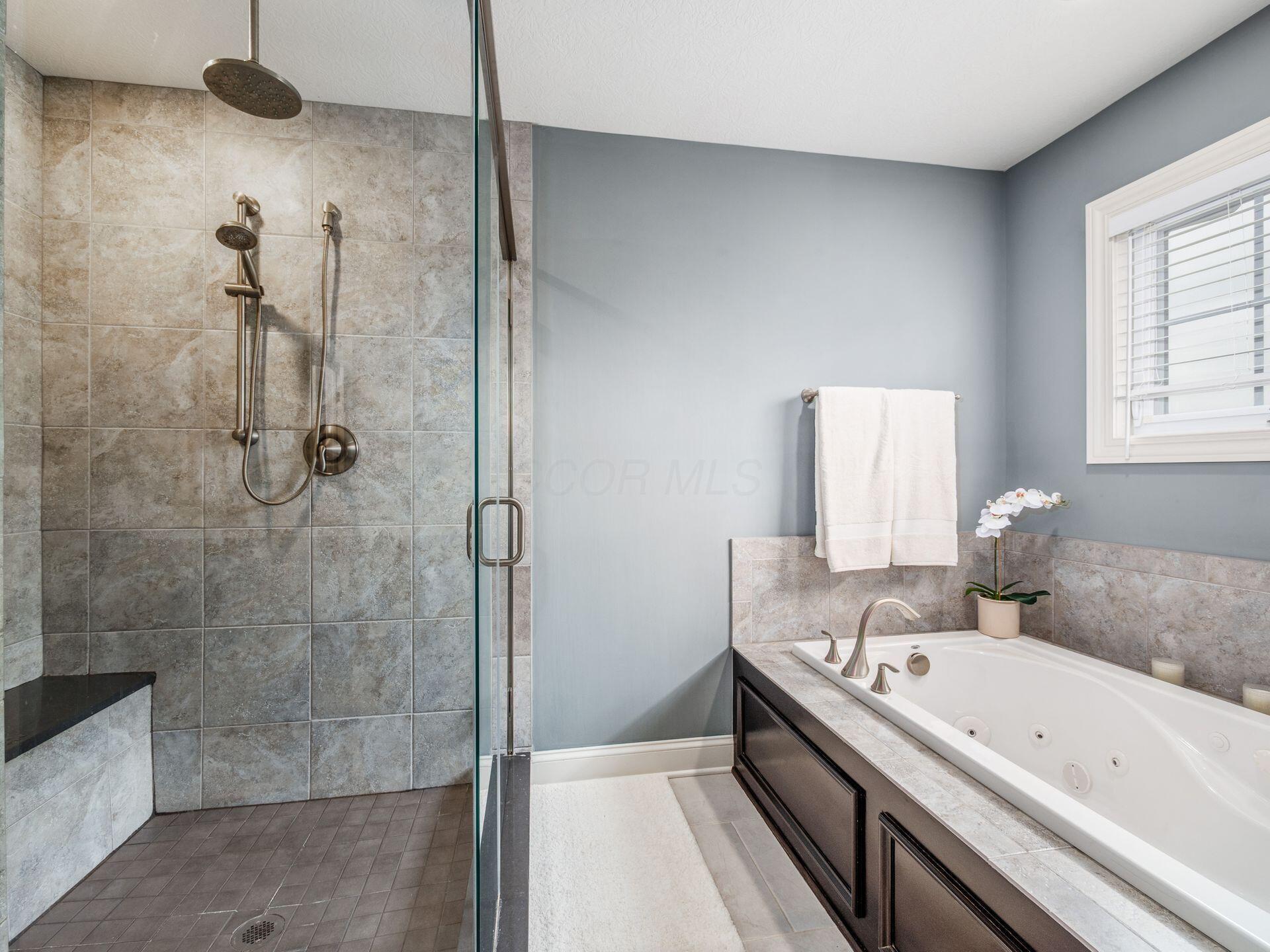 6816 Enfield Trce, Dublin, Ohio image 37