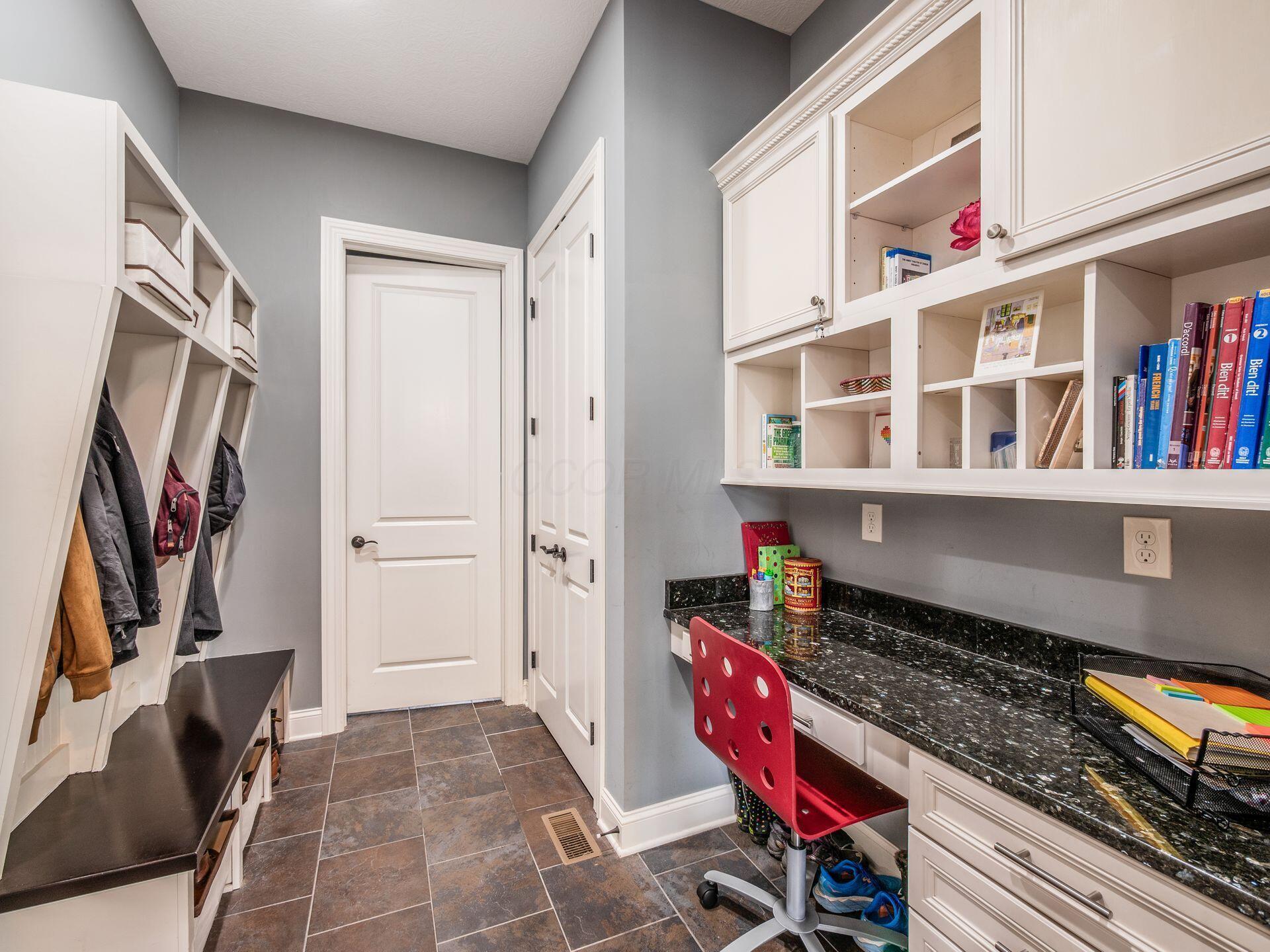 6816 Enfield Trce, Dublin, Ohio image 14