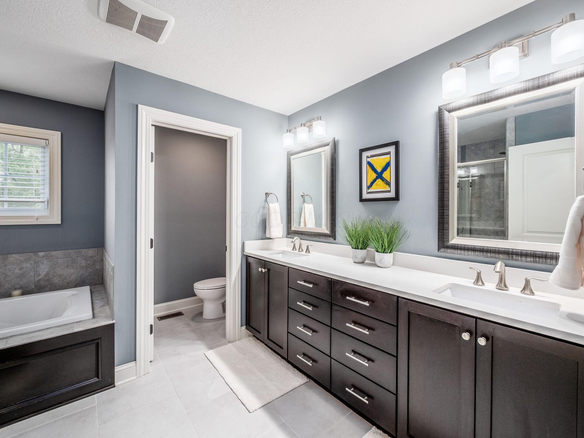 6816 Enfield Trce, Dublin, Ohio image 36