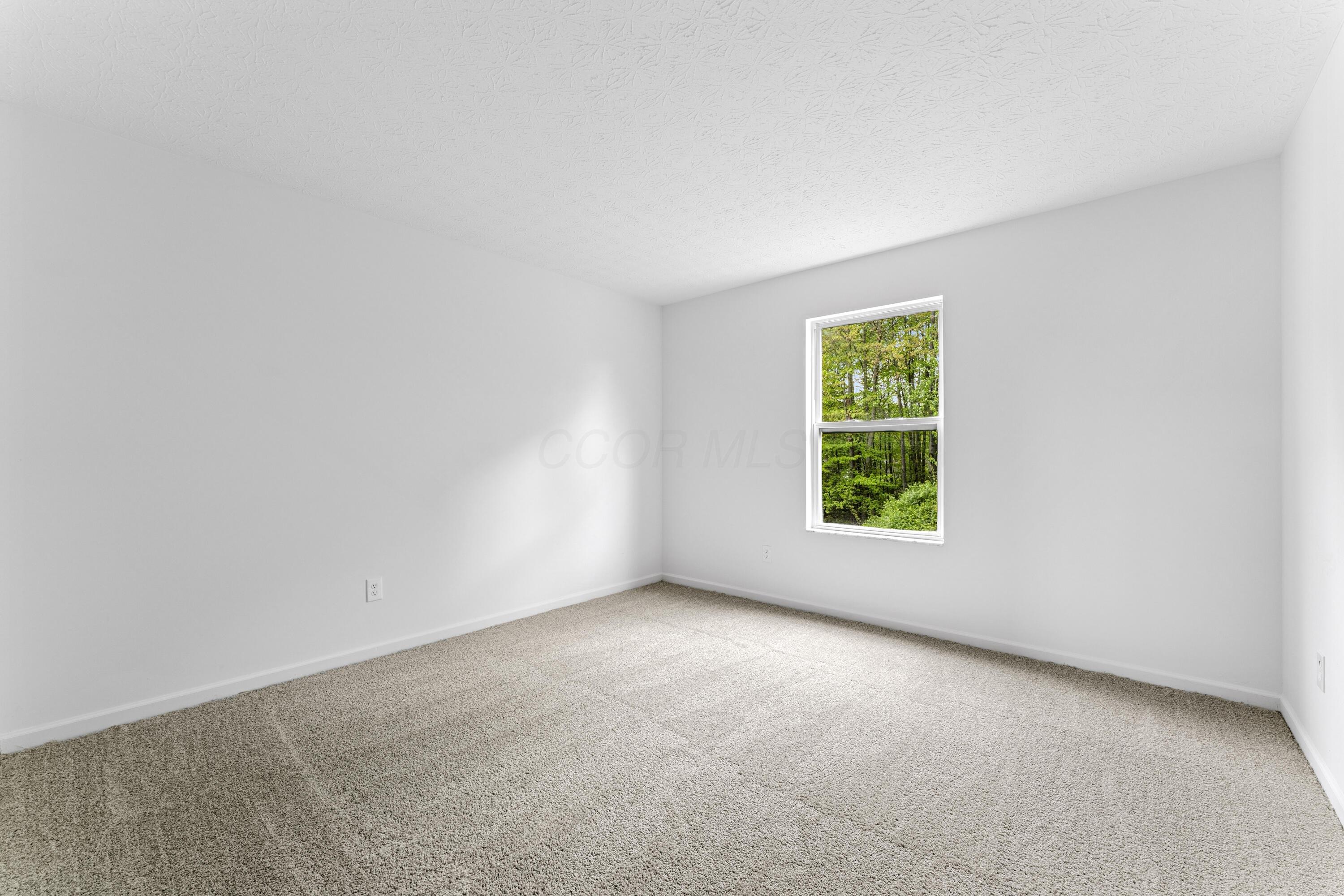 7555 Braeburn Court, Blacklick, Ohio image 14