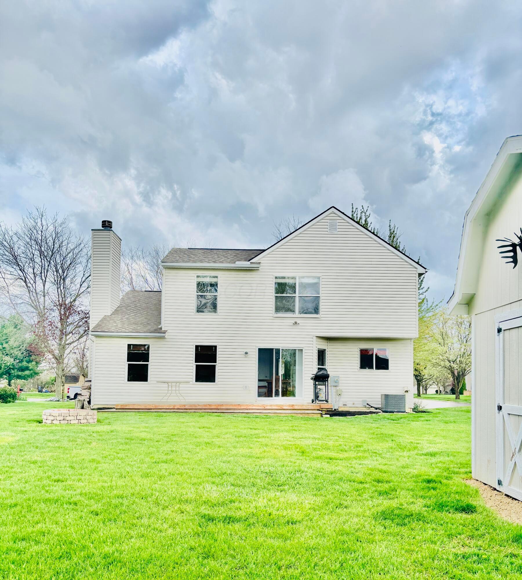 64 Brooksedge Drive, Pataskala, Ohio image 4
