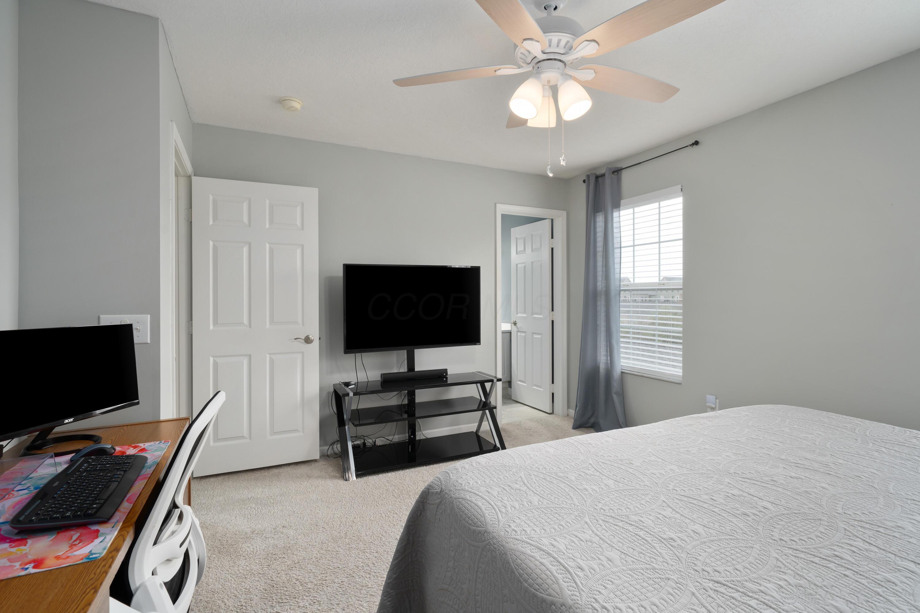 5724 Colts Gate Drive, New Albany, Ohio image 21