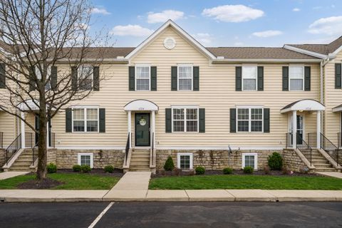 Photo of 5724 Colts Gate Drive, New Albany, OH 43054 (MLS # 225013505)