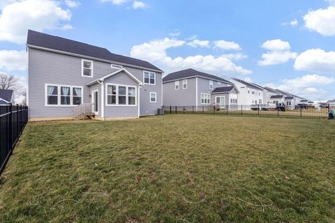 Tiny photo for 582 Zoar Street, Galena, OH 43021 (MLS # 226005285)